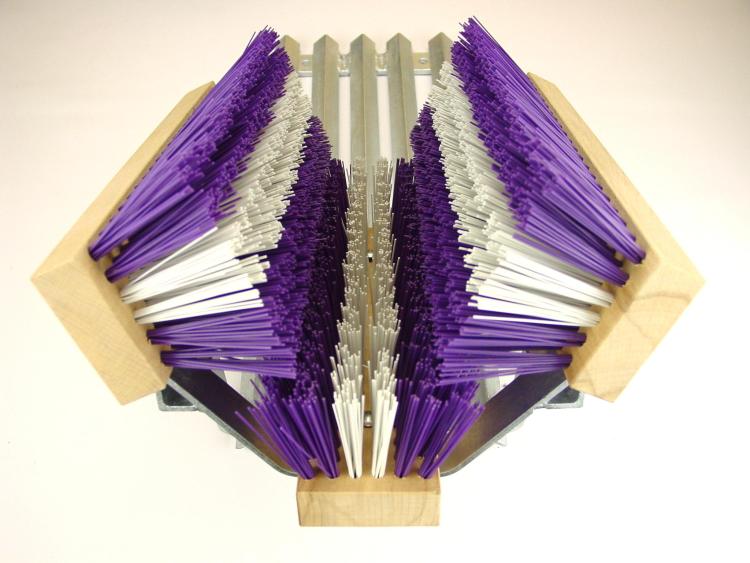 Stollenreiniger_mit Gitterrost komplett violett/weiß/violetten Reinigungsbürsten