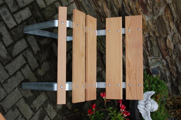 Gartenstuhl aus verzinktem Stahl