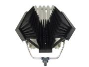 Stiefelreiniger mit Rost aus Edelstahl (V2A)aus schwarzem Polyethylen und schwarzen PVC Bürsten- Wasseranschluß